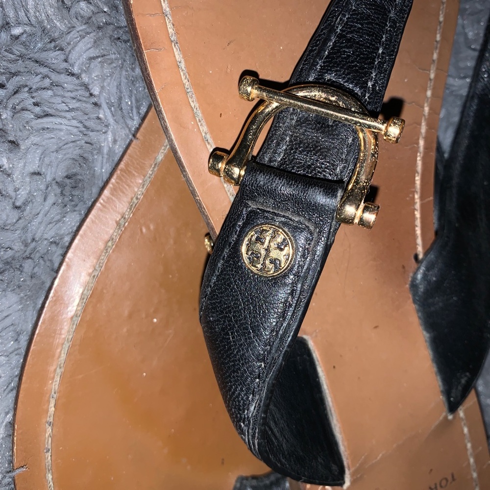 100% Tory Burch Sandal. GUC - Picture 2 of 3